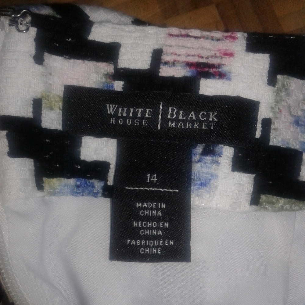 🌸 WHBM Multi-colored Houndstooth Pencil Skirt 🌸 - Picture 6 of 8